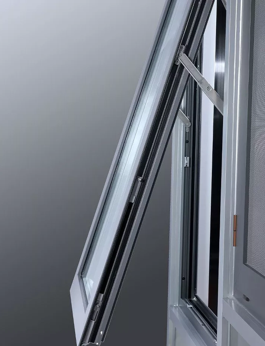 qatar awning window product